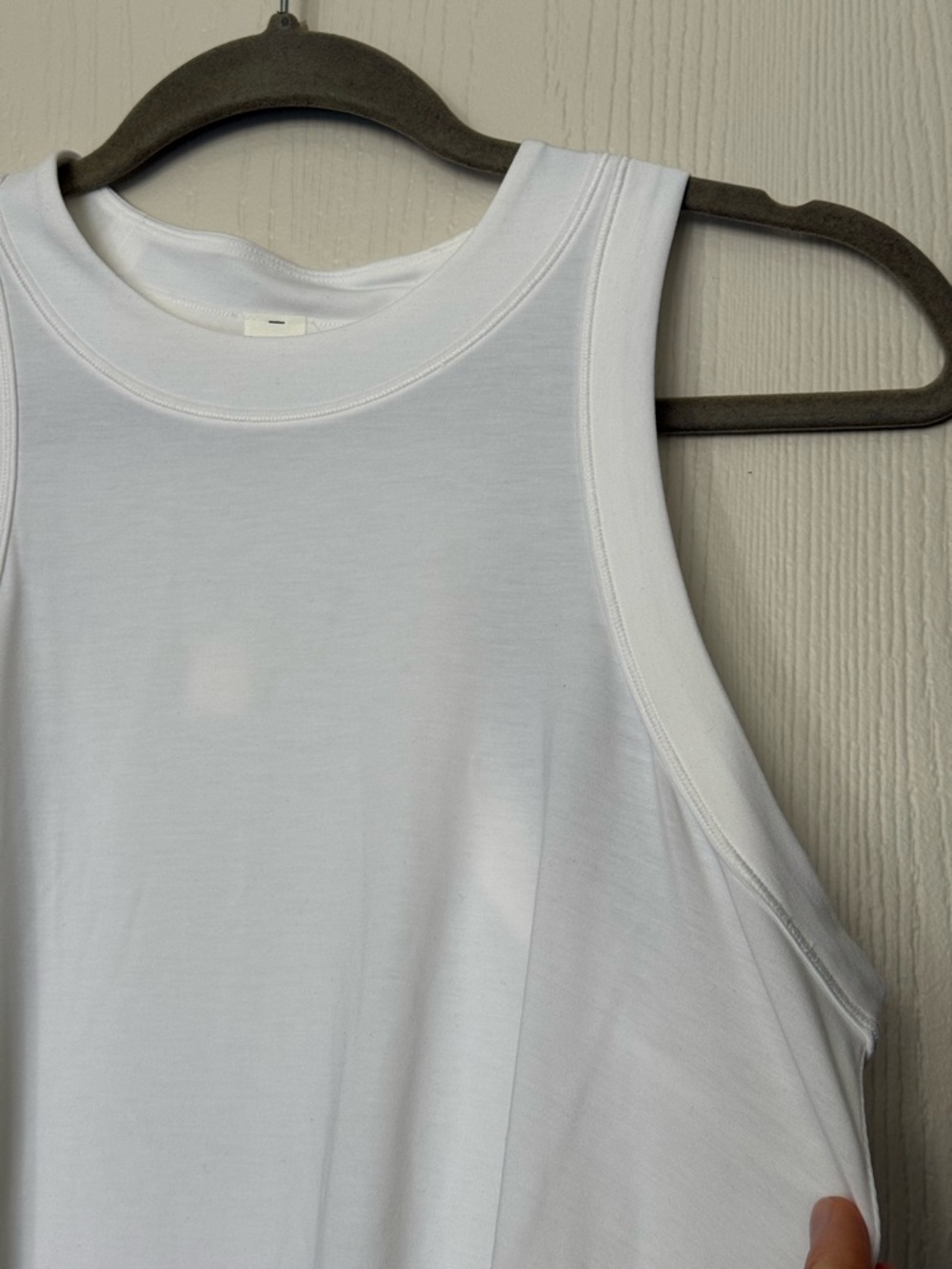 NWT Lululemon Jersey Training Top size 8 - Picture 5 of 6